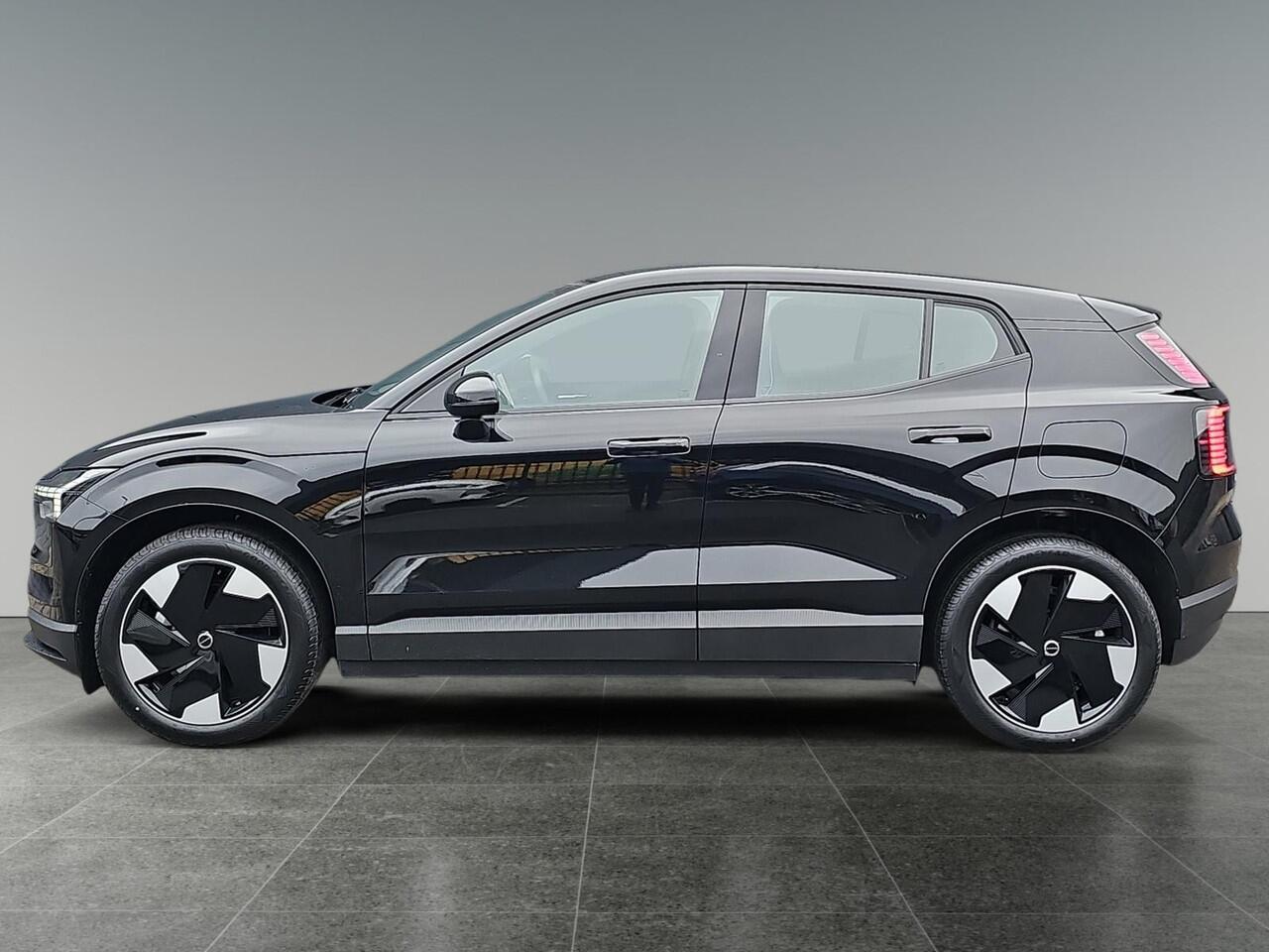 Volvo EX30 Single Motor Extended Range Plus 69 kWh | Europa editie | Harman Kardon | Stuur- stoelverwarming | Elektrische stoelen |