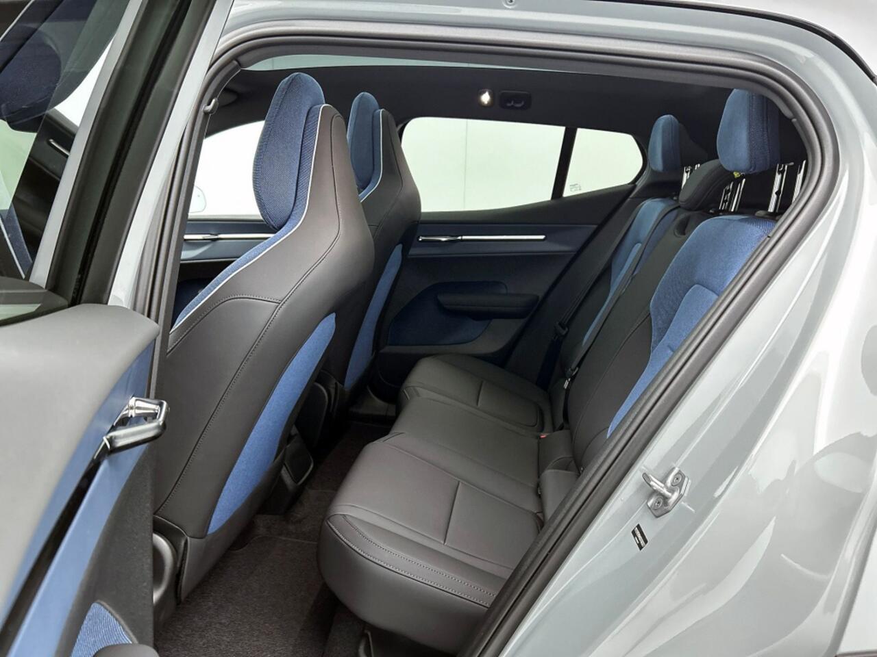 Volvo EX30 Cross Country Twin Performance Ultra Extended Range 69 kWh