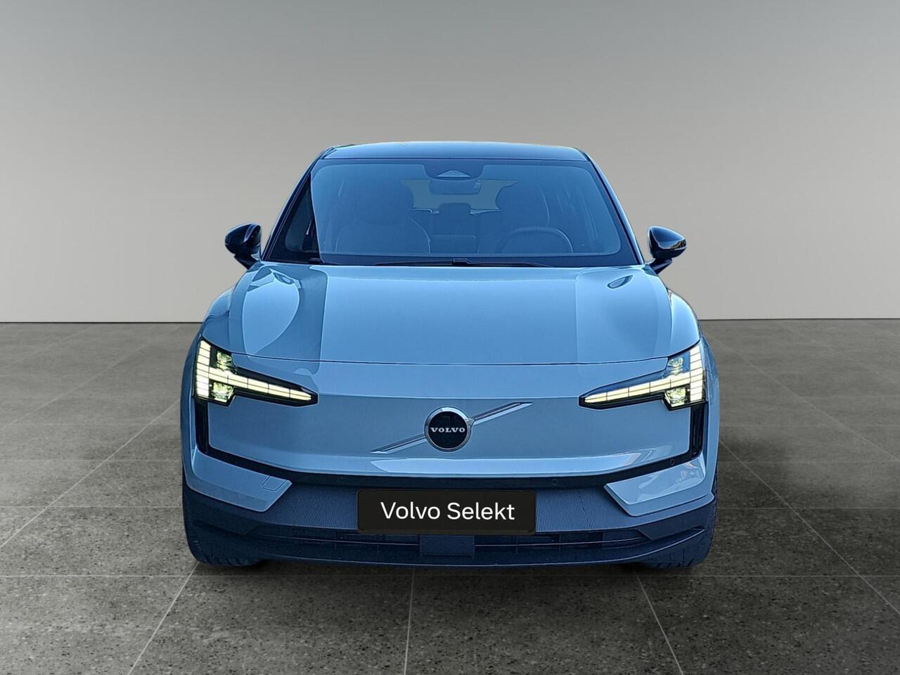 Volvo EX30 Single Motor Plus 51 kWh | Harman/Kardon | Apple Carplay & Android auto | Keyless Entry | Elektrisch verstelbare voorstoelen |