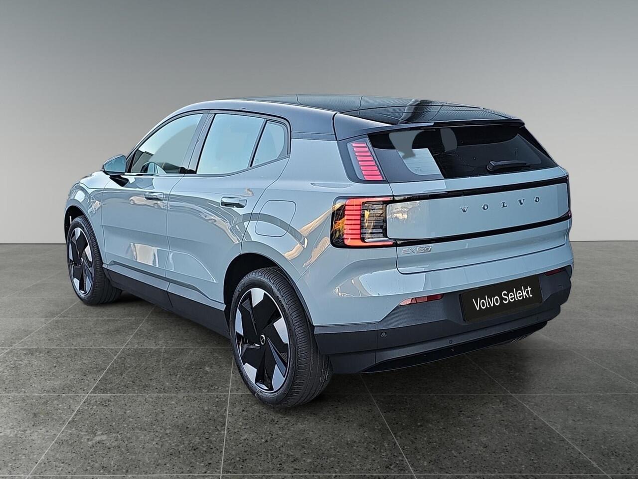 Volvo EX30 Single Motor Plus 51 kWh | Harman/Kardon | Apple Carplay & Android auto | Keyless Entry | Elektrisch verstelbare voorstoelen |