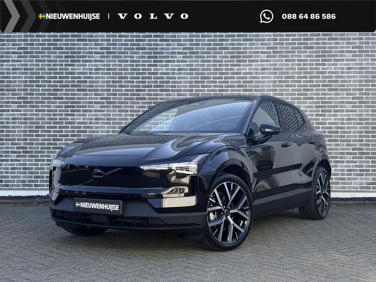 Volvo EX30 Single Motor Ext Range Plus Black Ed Europa 69 kWh | Adaptieve Cruise Control | Stoel-/Stuurverwarming | Harman Kardon Audio | BLIS | Getint Glas |