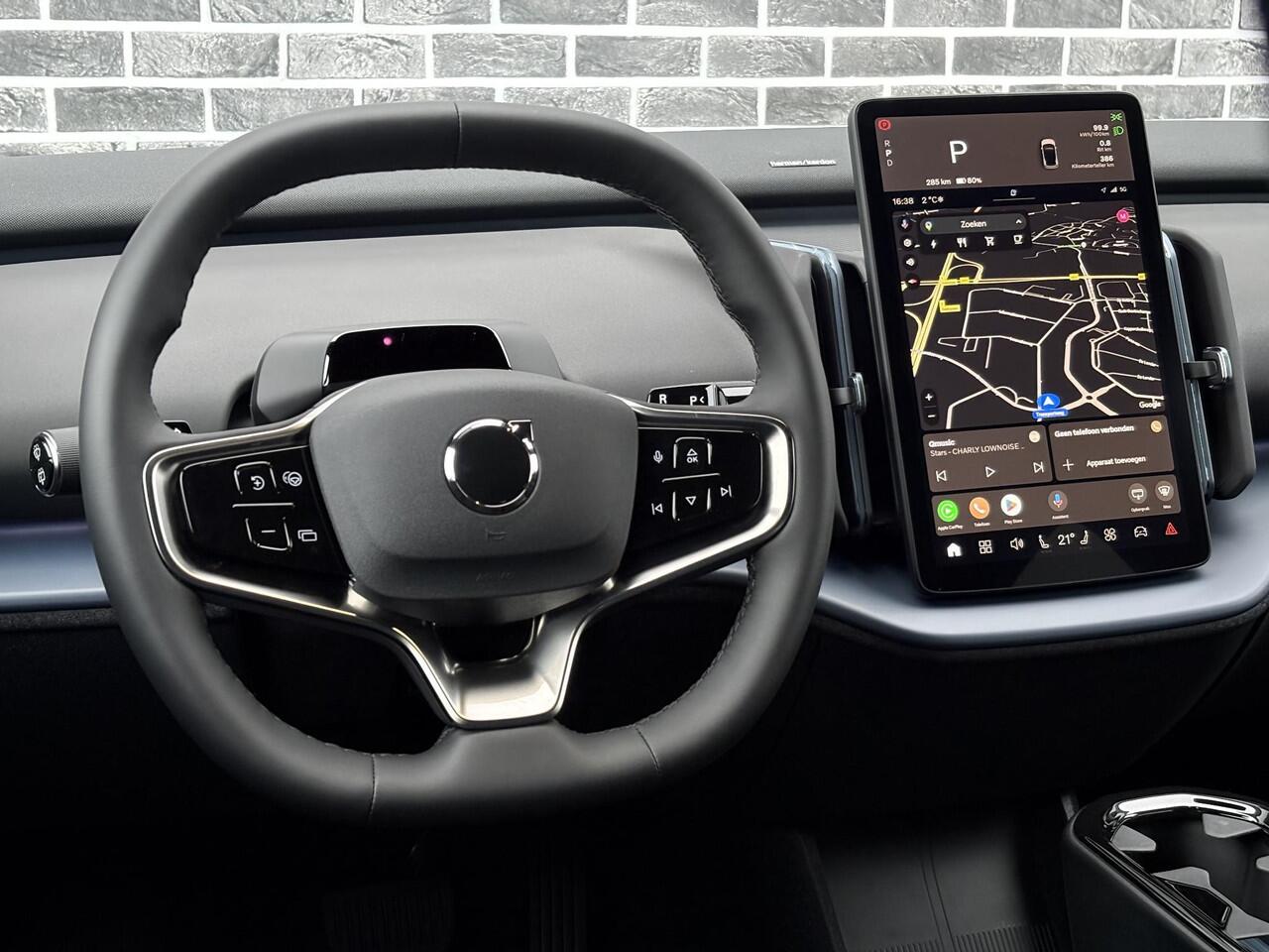 Volvo EX30 Single Motor Ext Range Plus Black Ed Europa 69 kWh | Google | Long Range | Adaptieve Cruise Control | DAB | Elek. Stoelen | Keyless | Warmtepomp | Camera | Elek. Achterklep | Harman Kardon Audio | Stoel-/Stuurverwarming | Getint Glas | 20" LM