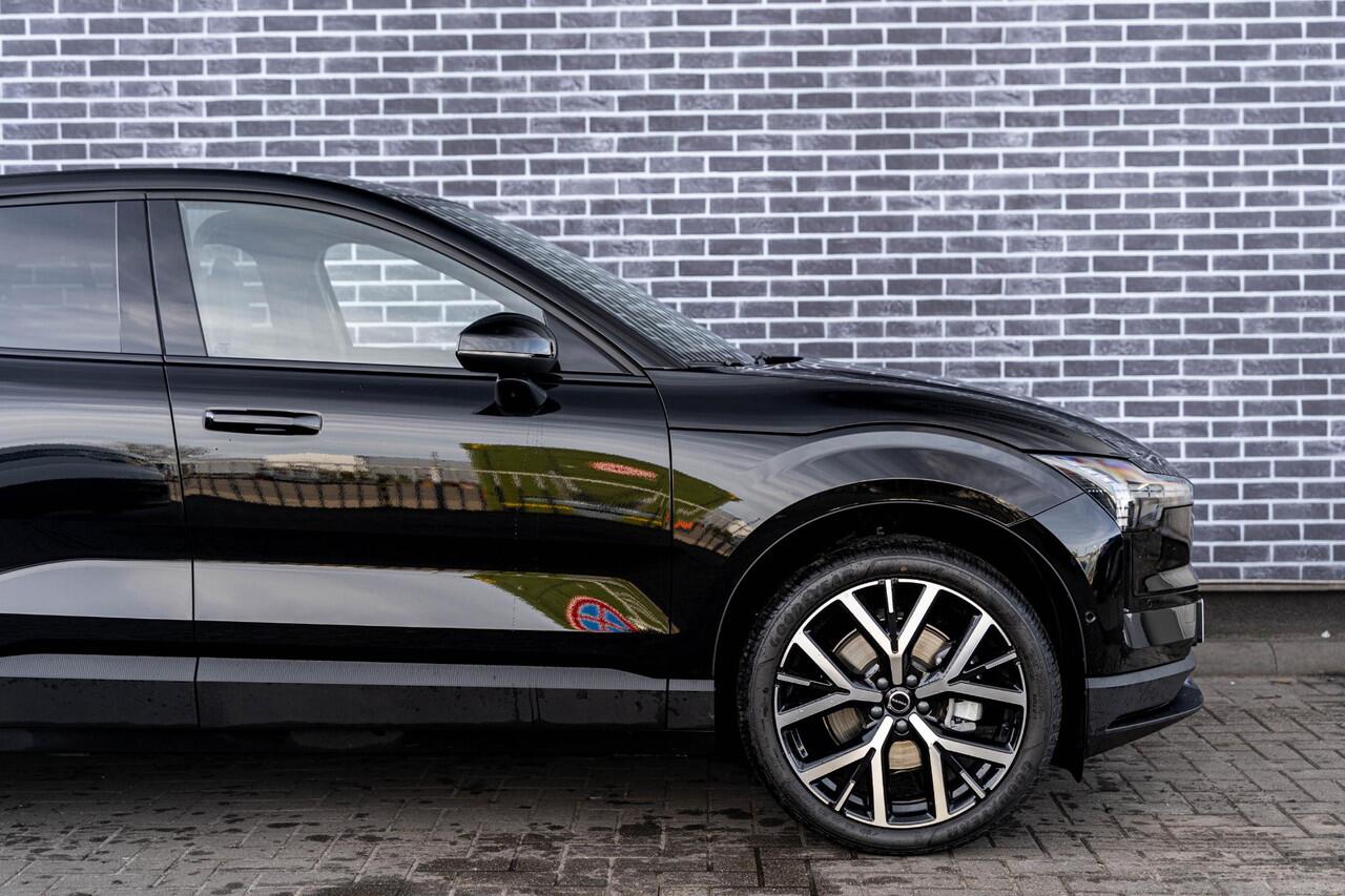 Volvo EX30 Single Motor Extended Range Plus 69 kWh | Google | Long Range | 360 Camera | DAB | Stoel-/Stuurverwarming | Getint Glas | Keyless | Adaptieve Cruise Control | Sfeerverlichting | Elek. Achterklep | 20" LM