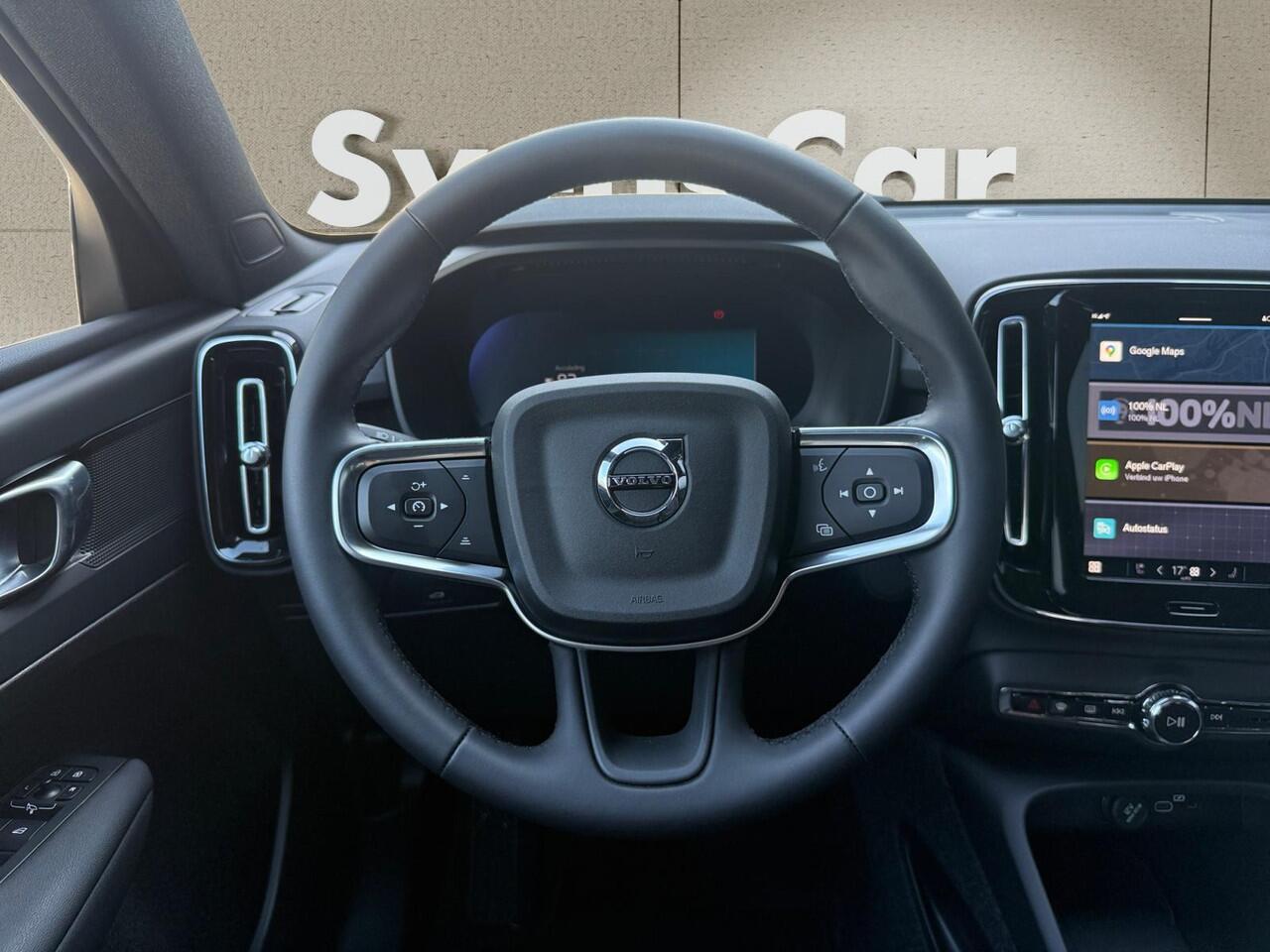 Volvo EX40 Single Motor Plus 70 kWh | Stoelverwarming | Pixel LED koplampen | Adaptive Cruise Control | Keyless Entry |