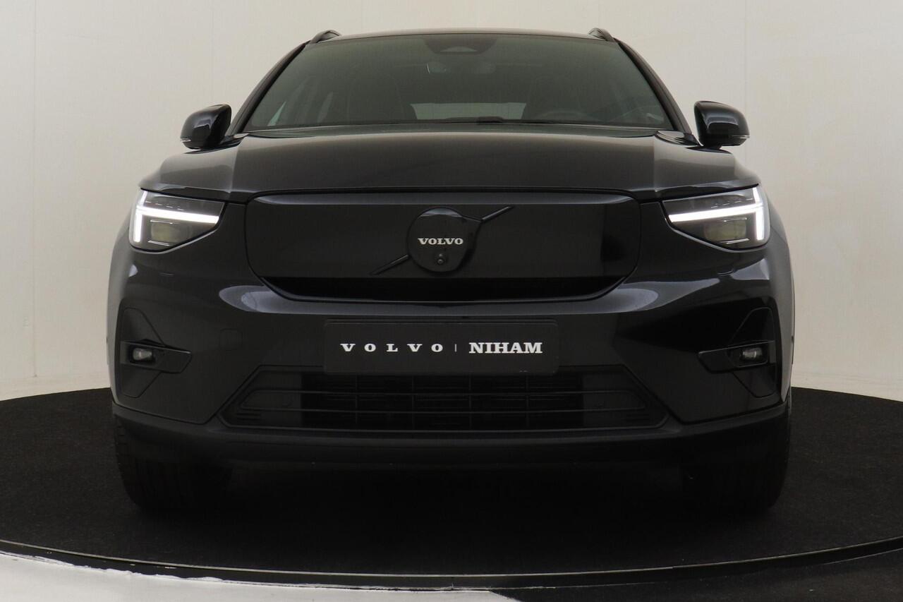 Volvo EX40 TWIN MOTOR PERFORMANCE ULTRA BLACK EDITION 82 kWh -PANO.DAK|HARMAN/KARDON|360°CAM|POWER-SEATS|TREKHAAK *NW.PRIJS ¤65.024!*