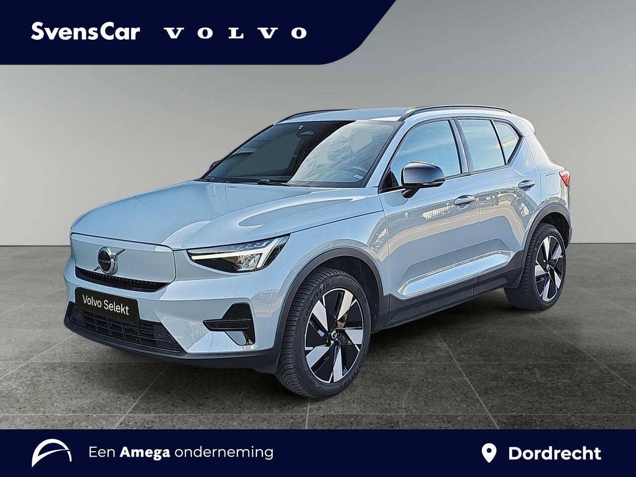 Volvo EX40 Single Motor Extended Range Plus 82 kWh | Trekhaak | Stoelverwarming | All-season banden | Pilot Assist |