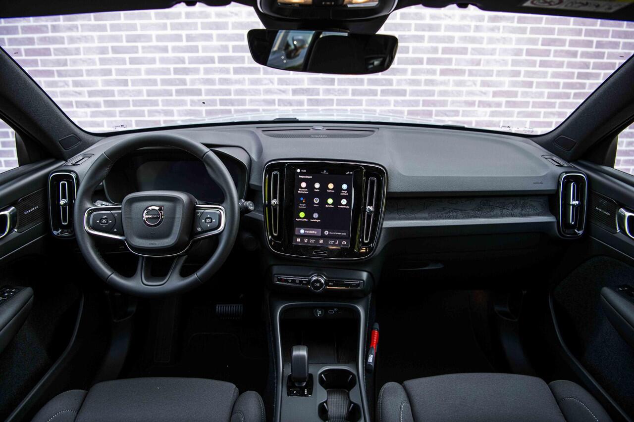 Volvo EX40 Single Motor Extended Range Business Ed. 82 kWh | Google | Long Range | Adaptieve Cruise | Dodehoekdetectie | Camera | Harman Kardon Audio | BLIS | Getint Glas | All Season Banden | 20" LM