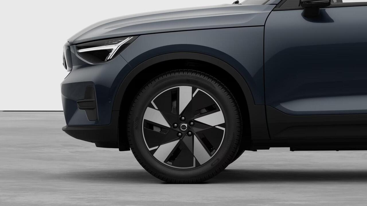 Volvo EX40 Single Motor Extended Range Business Edition | Verwacht Dec. 2025 | Stoel/Stuurverwarming | Warmtepomp | Adaptieve Cruise Control | Dodehoekwaarschuwing | 360º Camera | Harman Kardon Premium Audio |