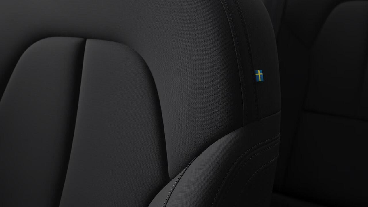 Volvo EX40 Single Motor Extended Range Business Edition | Verwacht Dec. 2025 | Stoel/Stuurverwarming | Warmtepomp | Adaptieve Cruise Control | Dodehoekwaarschuwing | 360º Camera | Harman Kardon Premium Audio |