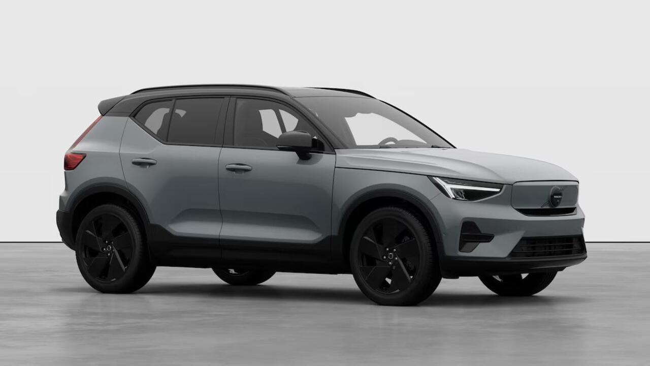 Volvo EX40 Single Motor Extended Range Ultra Black Ed. 82 kWh Dec. 2025 Leverbaar | 17% Bijtelling* | Harman Kardon Premium Audio | Elektrisch Verstelbare Stoelen | Keyless | BLIS | Adaptieve Cruise Control | Panoramisch Schuif-/Kanteldak | 20 inch Lichtemtalen Velg