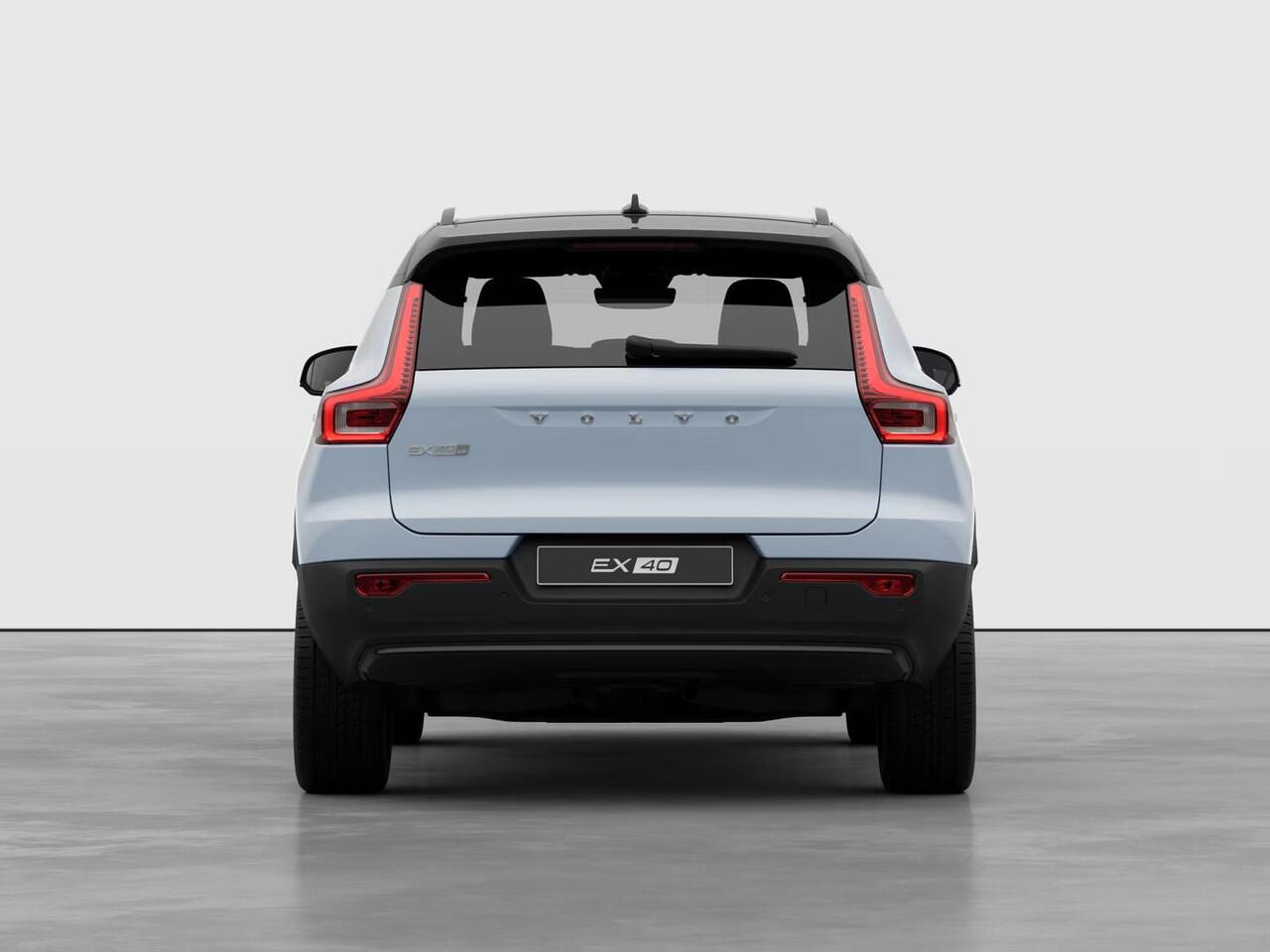 Volvo EX40 Single Motor Extended Range Plus 82 kWh climate line/ extra getint glas/ zwart dak/ all seasonbanden