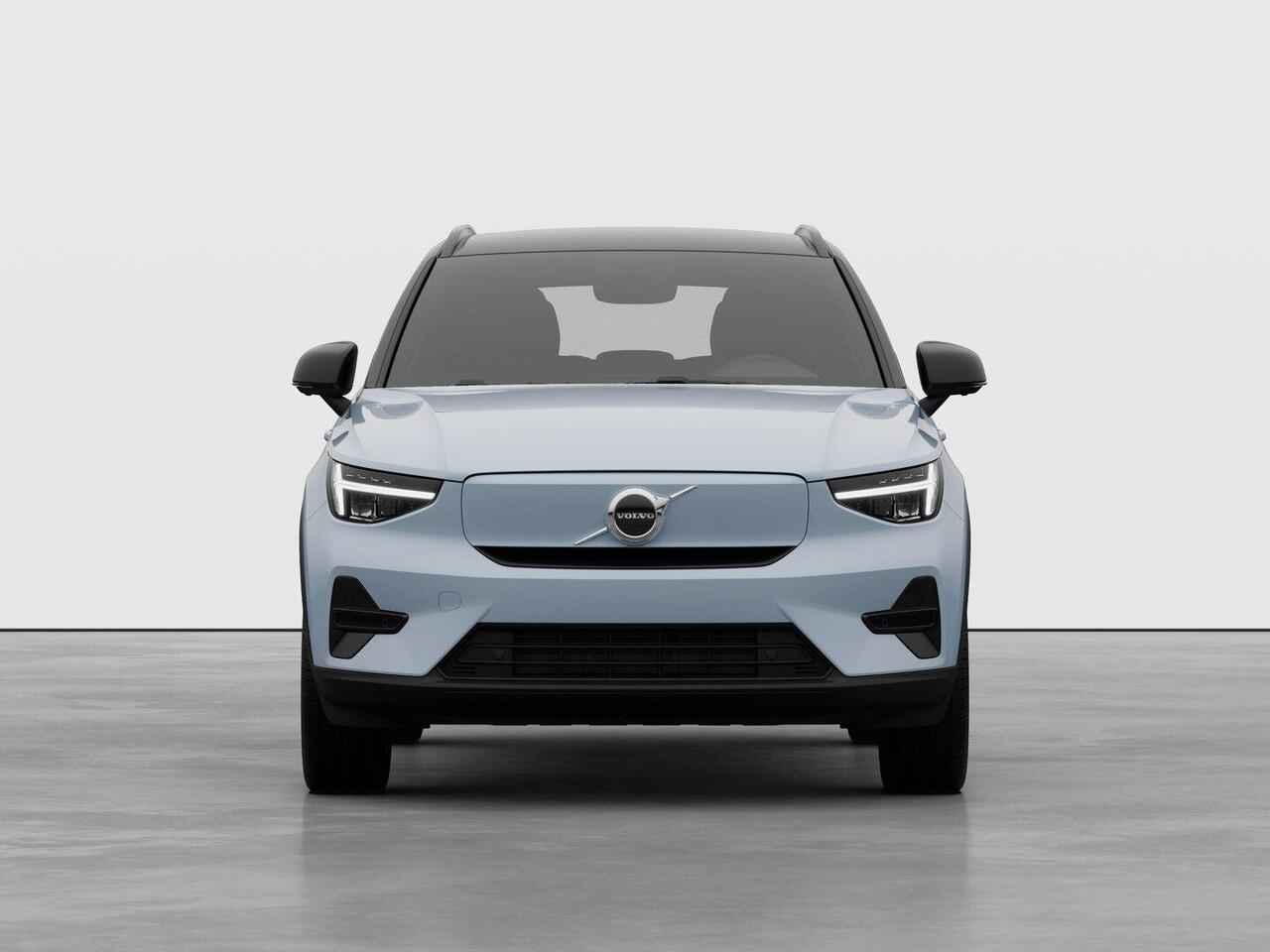 Volvo EX40 Single Motor Extended Range Plus 82 kWh climate line/ extra getint glas/ zwart dak/ all seasonbanden