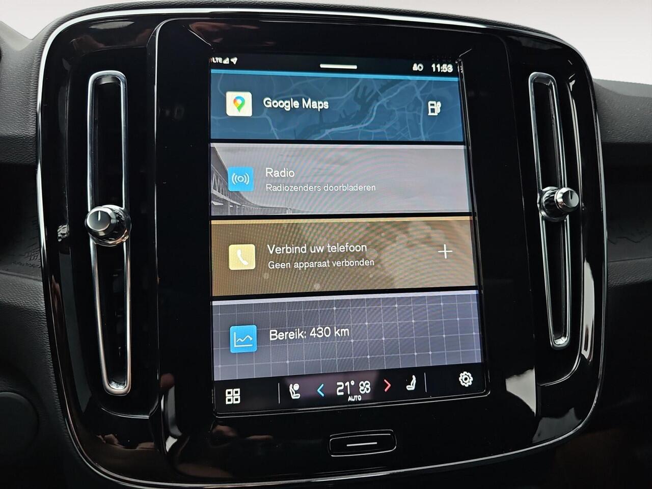 Volvo EX40 Single Motor Plus 70 kWh | Trekhaak | Keyless Entry | Adaptive Cruise Control | Stoelverwarming |