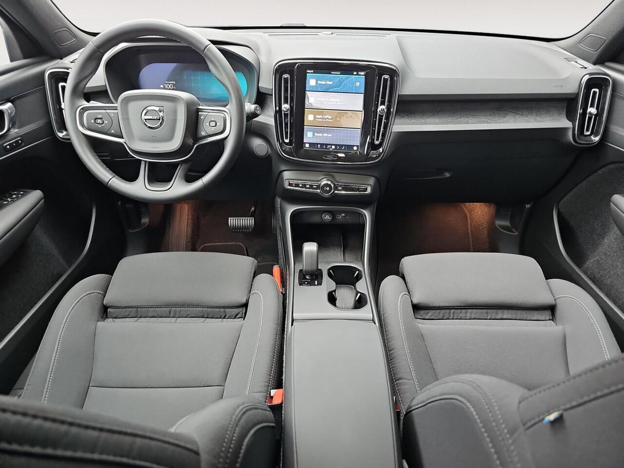 Volvo EX40 Single Motor Plus 70 kWh | Trekhaak | Keyless Entry | Adaptive Cruise Control | Stoelverwarming |