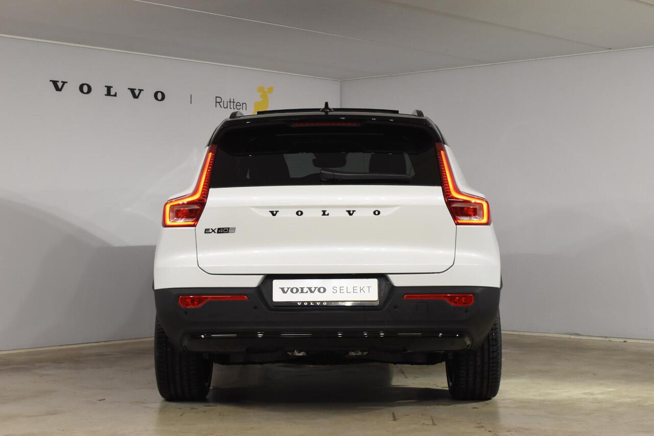 Volvo EX40 252PK Single Motor Ext. Range Plus Black Edition / Extra getint glas / 20'' velgen / Panoramadak / Zwart dak / Harman Kardon / Microtech/Nubuck