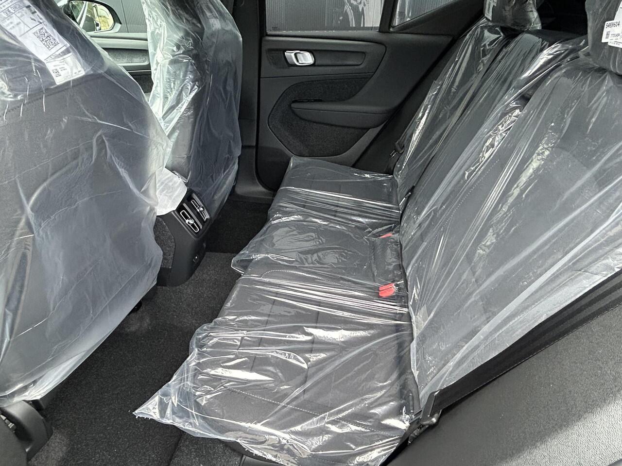 Volvo EX40 Single Motor Extended Range Business Ed. 82 kWh Climate Line / Versatility Line / All season banden