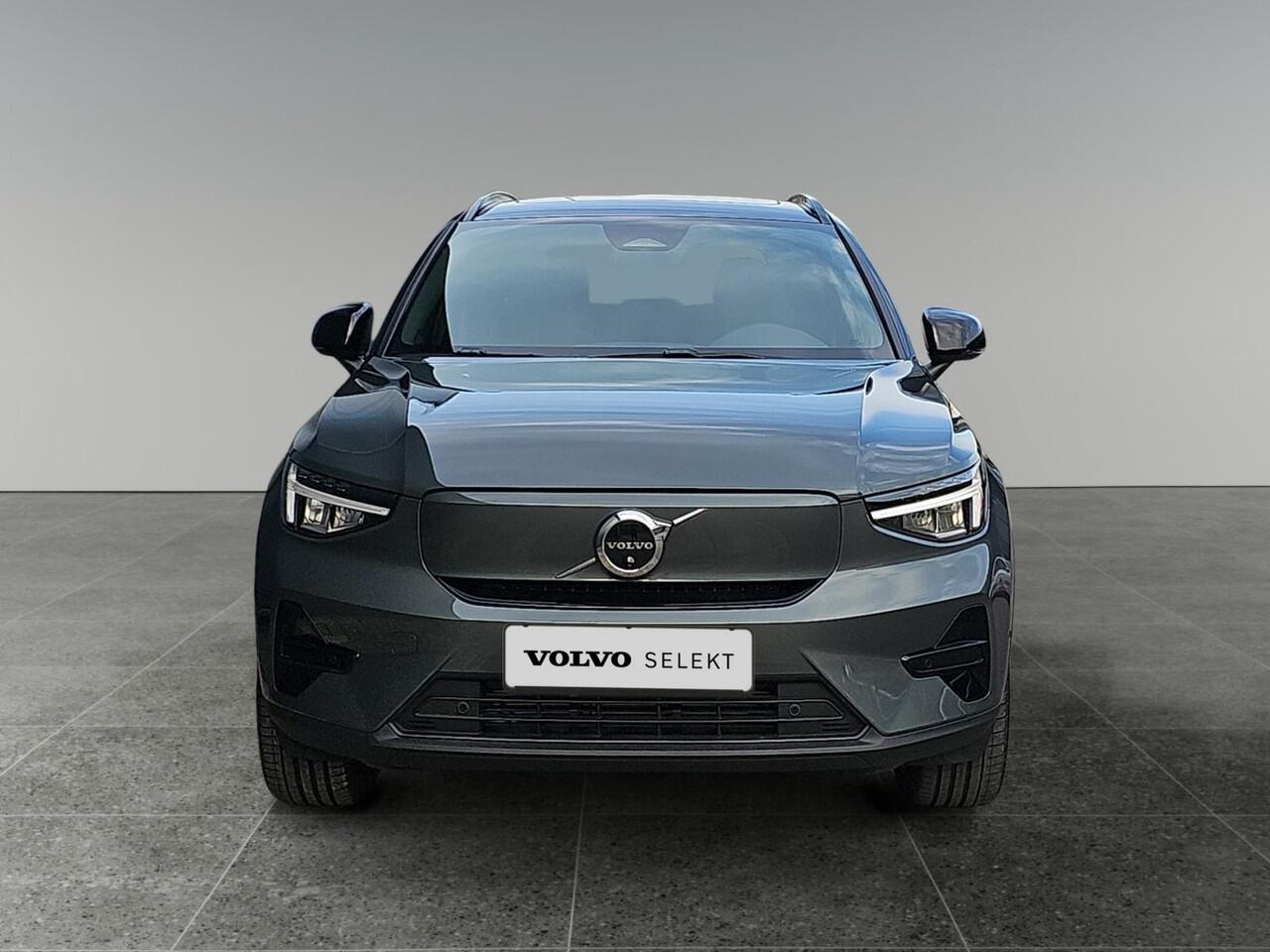 Volvo EX40 Single Motor Extended Range Ultra 82 kWh | Sportstoelen | Panoramadak | 360 graden camera | Harman/Kardon |