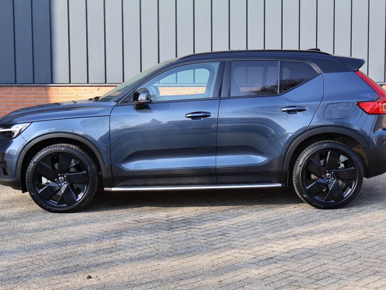 Volvo EX40 Single Motor Extended Range Plus Black Ed. 82 kWh |Lederen Bekleding| Running Board|