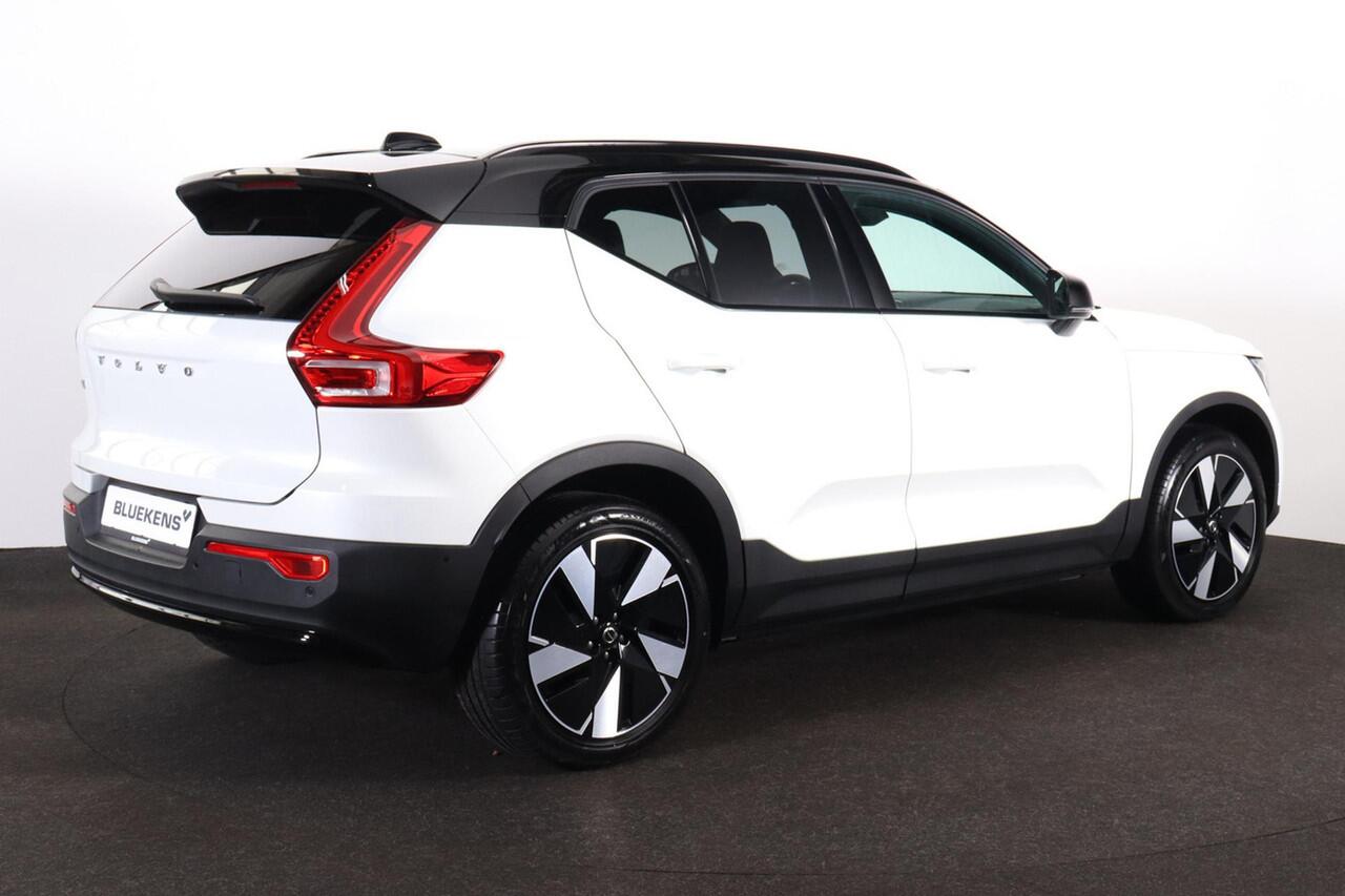 Volvo EX40 Performance Ultra 82 kWh - Panorama/schuifdak - IntelliSafe Assist & Surround - 360º Camera - Harman/Kardon audio - Verwarmde voorstoelen, stuur & achterbank - Parkeersensoren voor & achter - Elektr. bedienb. voorstoelen met geheugen links - Draadloze tel