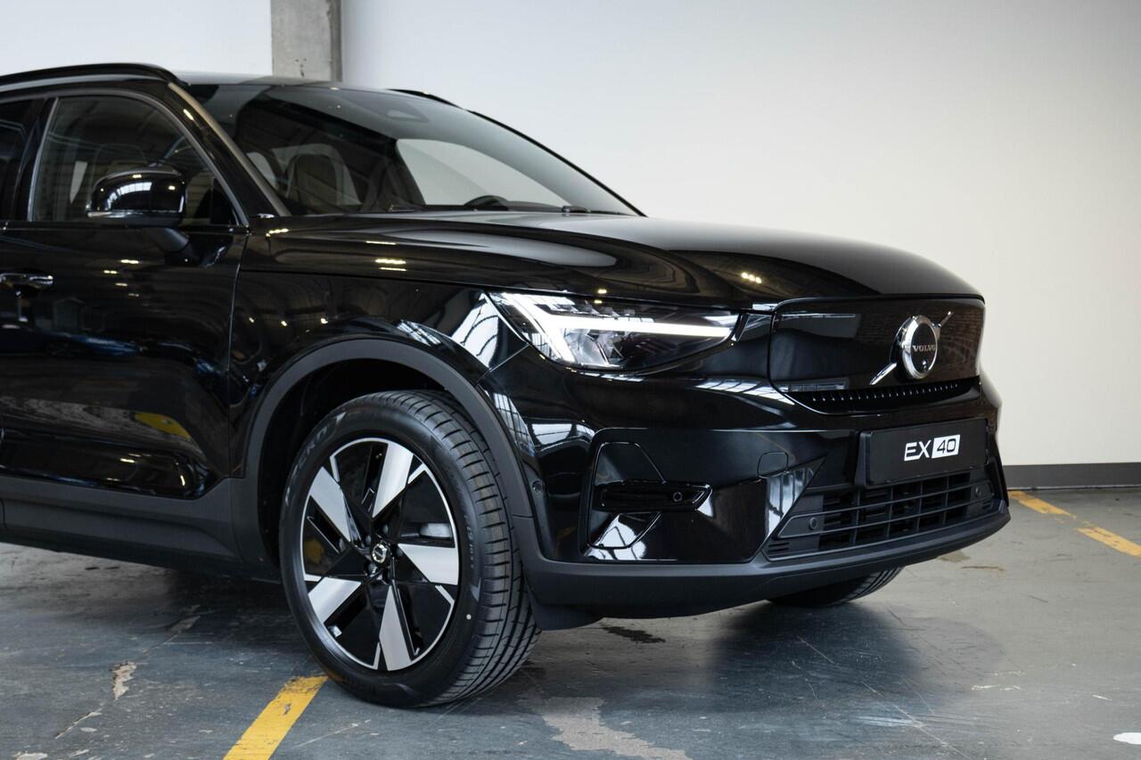 Volvo EX40 Single Motor Extended Range Ultra | DEMO DEAL | Panoramadak | Verwarmbare voorstoelen & stuurwiel | Premium audio by Harman Kardon | Apple carplay/Android auto | Adaptive cruise control | Elektrisch Verstelbare Voorstoelen | 360º Camera | Warmtepomp