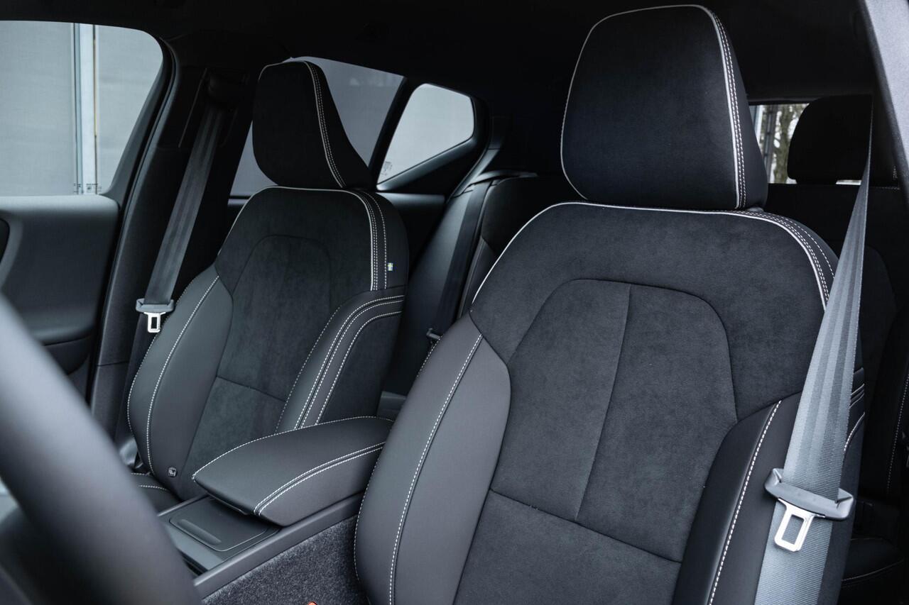 Volvo EX40 Single Motor Extended Range Plus | DEMO DEAL | Verwarmbare voorstoelen & stuurwiel | Premium audio by Harman Kardon | Adaptive cruise control | Keyless | Warmtepomp | 20 inch Lichtmetalen velgen