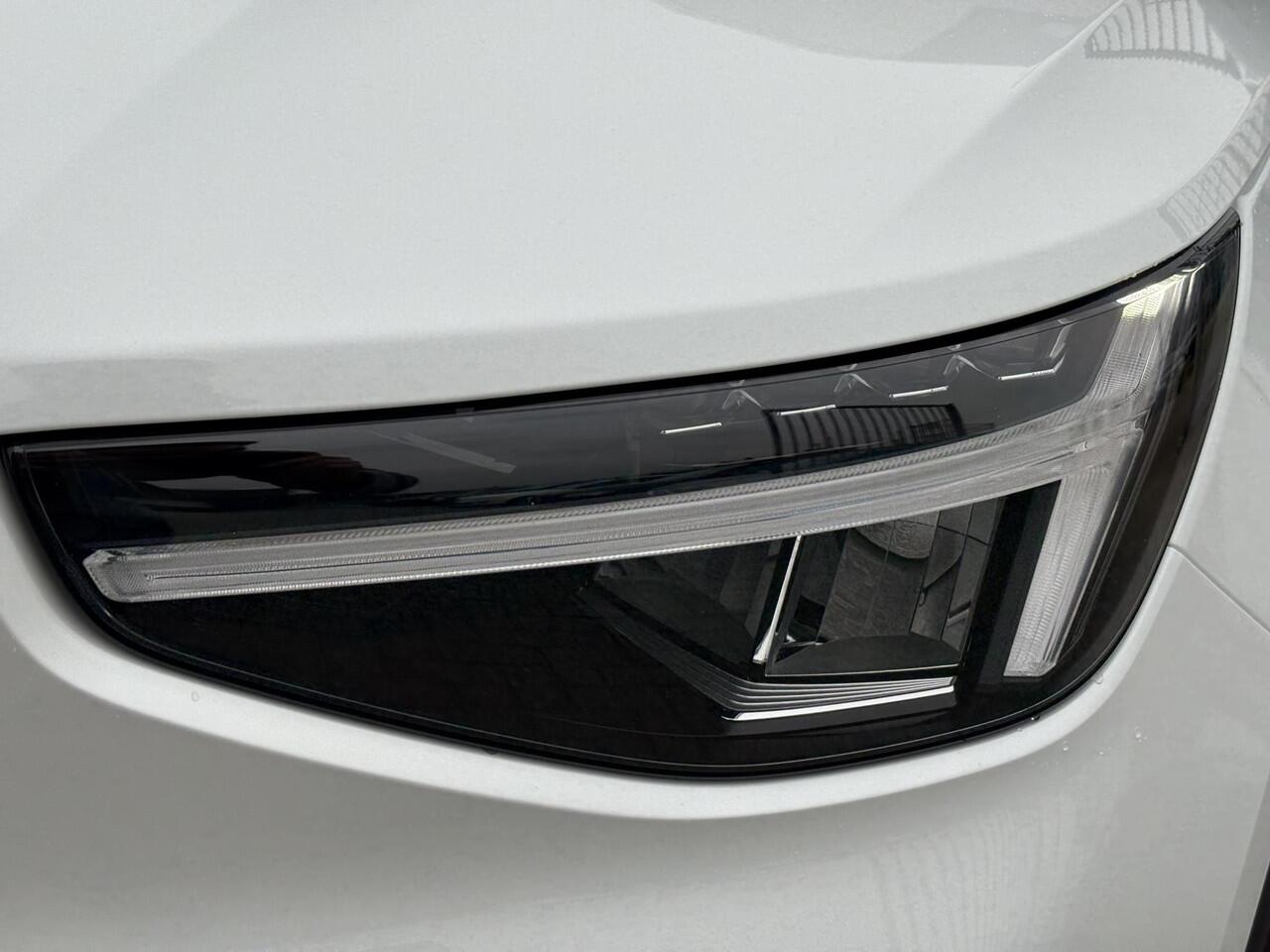 Volvo EX40 Single Motor Ext. Range Ultra Bl. Ed. Eur. 82 kWh | Google | Stoelverwarming Voor + Achter | Adaptieve Cruise Control | Getint Glas | Stuurverwarming | Warmtepomp | Harman Kardon Audio | Zitverlenging | Elek. Achterklep | Park Assist | Draadloos Opladen T