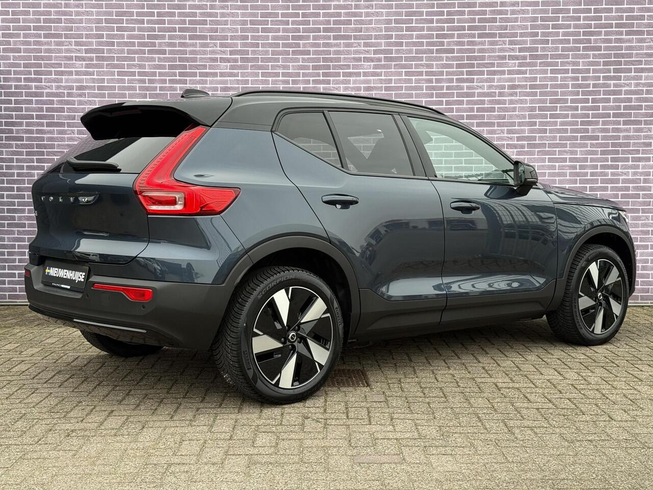 Volvo EX40 Single Motor Extended Range Plus Europa 82 kWh Europa | Harman/Kardon | Power Seats | BLIS | Adaptive Cruise Control | Stoelverwarming voor & achter | Stuurverwarming | Warmtepomp | Getint Glas |