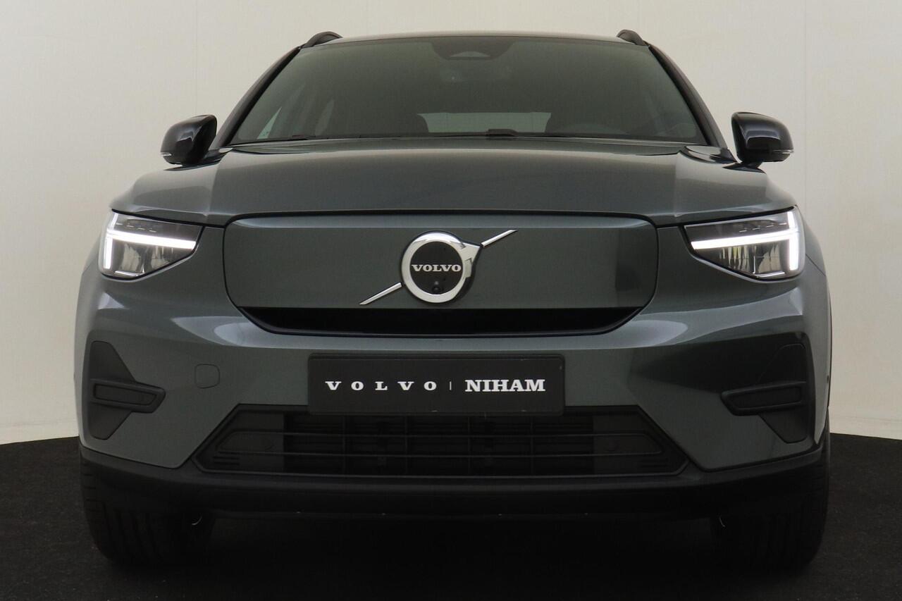 Volvo EX40 SINGLE MOTOR EXTENDED RANGE BUSINESS ED. 82 kWh -HARMAN/KARDON|360°CAM|ADAP.CRUISE|WARMTEPOMP|PRIVACY.GLAS|19"