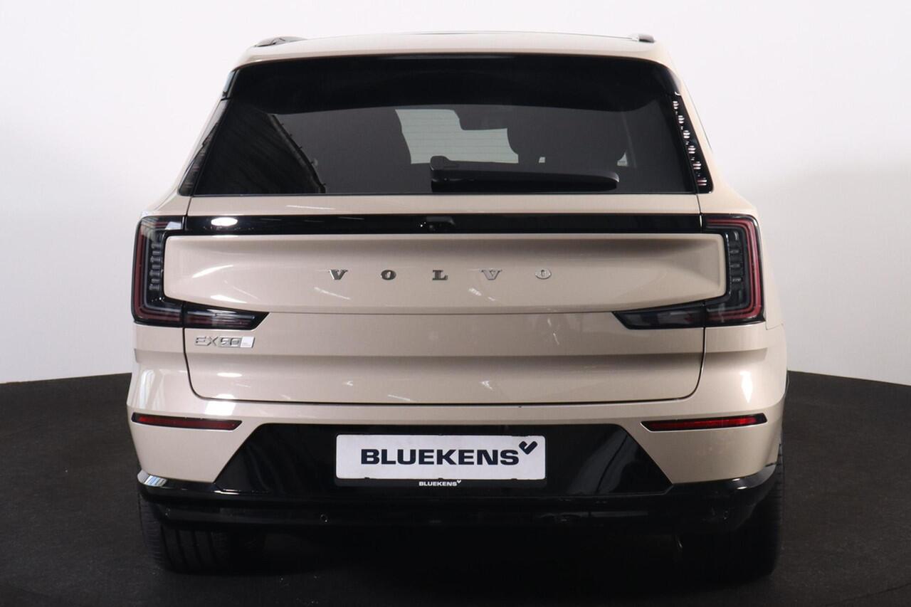 Volvo EX90 Twin Motor Performance Ultra 7p. 111 kWh - Luchtvering - Panoramadak - IntelliSafe Assist & Surround - 360º Camera - BOSE speakers - Verwarmde voorstoelen, stuur & achterbank - Parkeersensoren voor & achter - Head up display - Draadloze tel. lader - Extra