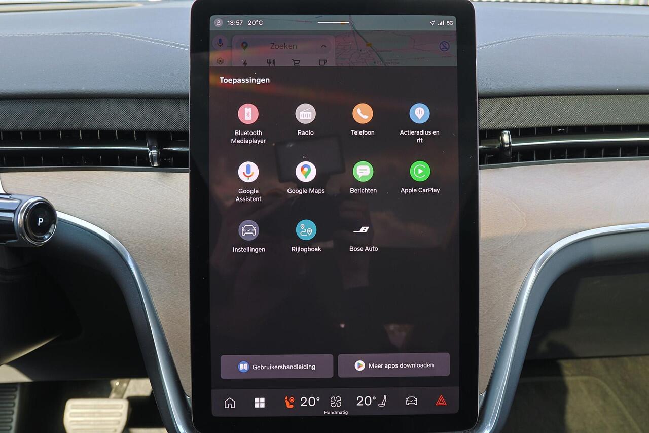 Volvo EX90 Twin Motor Performance Ultra 7p. 111 kWh - Luchtvering - Panoramadak - IntelliSafe Assist & Surround - 360º Camera - BOSE speakers - Verwarmde voorstoelen, stuur & achterbank - Parkeersensoren voor & achter - Head up display - Draadloze tel. lader - Extra