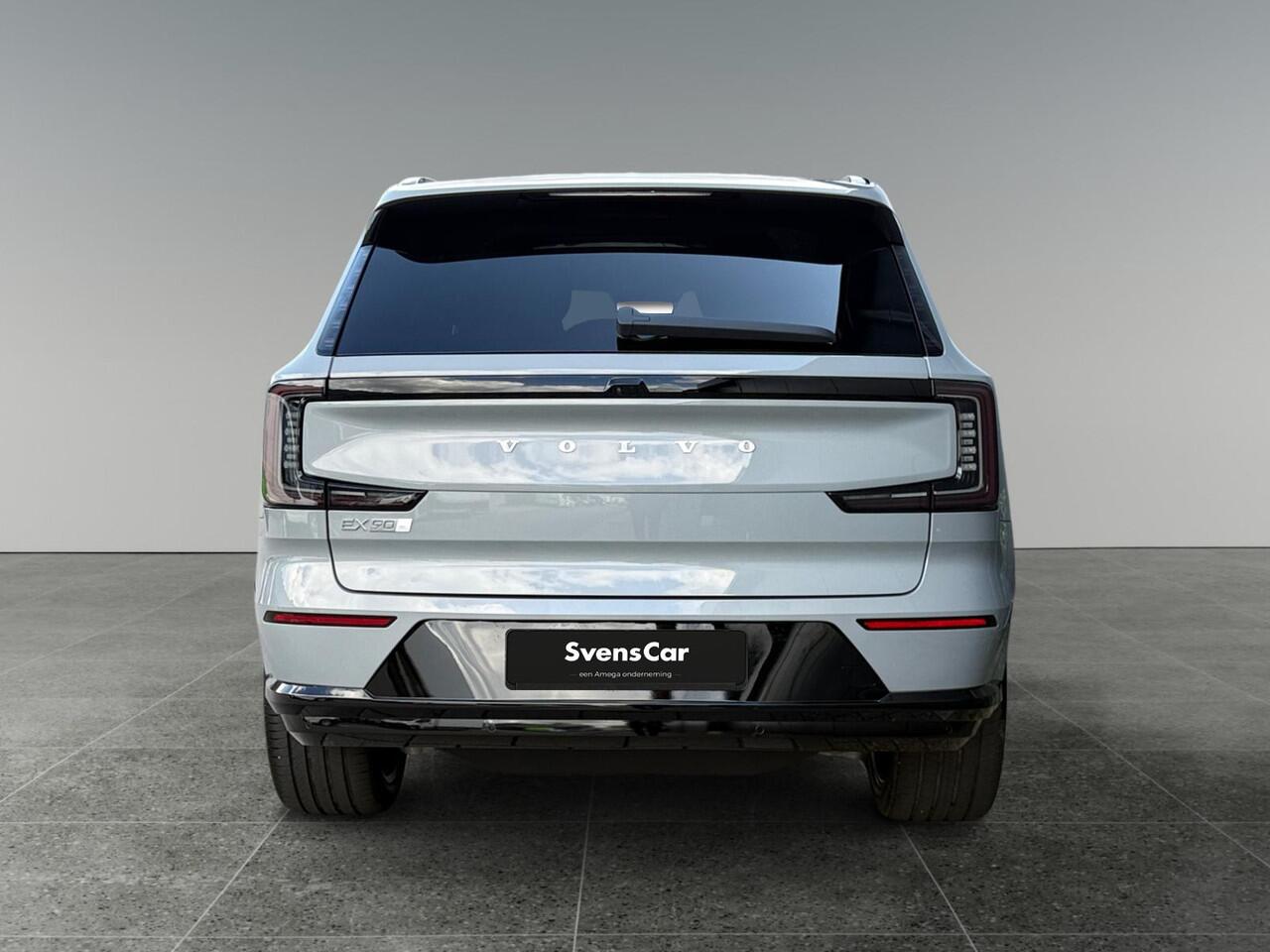 Volvo EX90 Twin Motor Performance Ultra 7p. 111 kWh | Trekhaak | Bowers & Wilkins Audio | Extra getint glas | Pilot Assist |