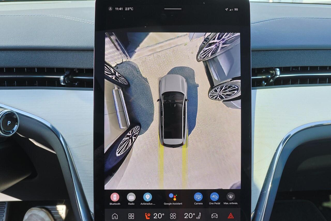 Volvo EX90 Performance Ultra 111 kWh - Luchtvering - Panoramadak - IntelliSafe Assist & Surround - 360º Camera - Bose Audio - Verwarmde voorstoelen, stuur & achterbank - Head up display - Extra getint glas - Elektr. inklapbare trekhaak - 22' LMV