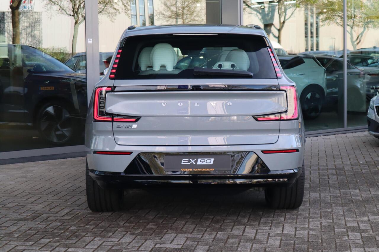 Volvo EX90 Twin Motor Performance Ultra 7p. 111 kWh