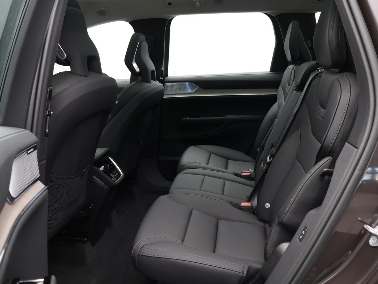 Volvo EX90 Twin Motor Performance Ultra 7p. 111 kWh / Bowers & Wilkins / Massage stoelen / Ventilatie stoelen / 360 camera / luchtvering / Pilot Assist Pack