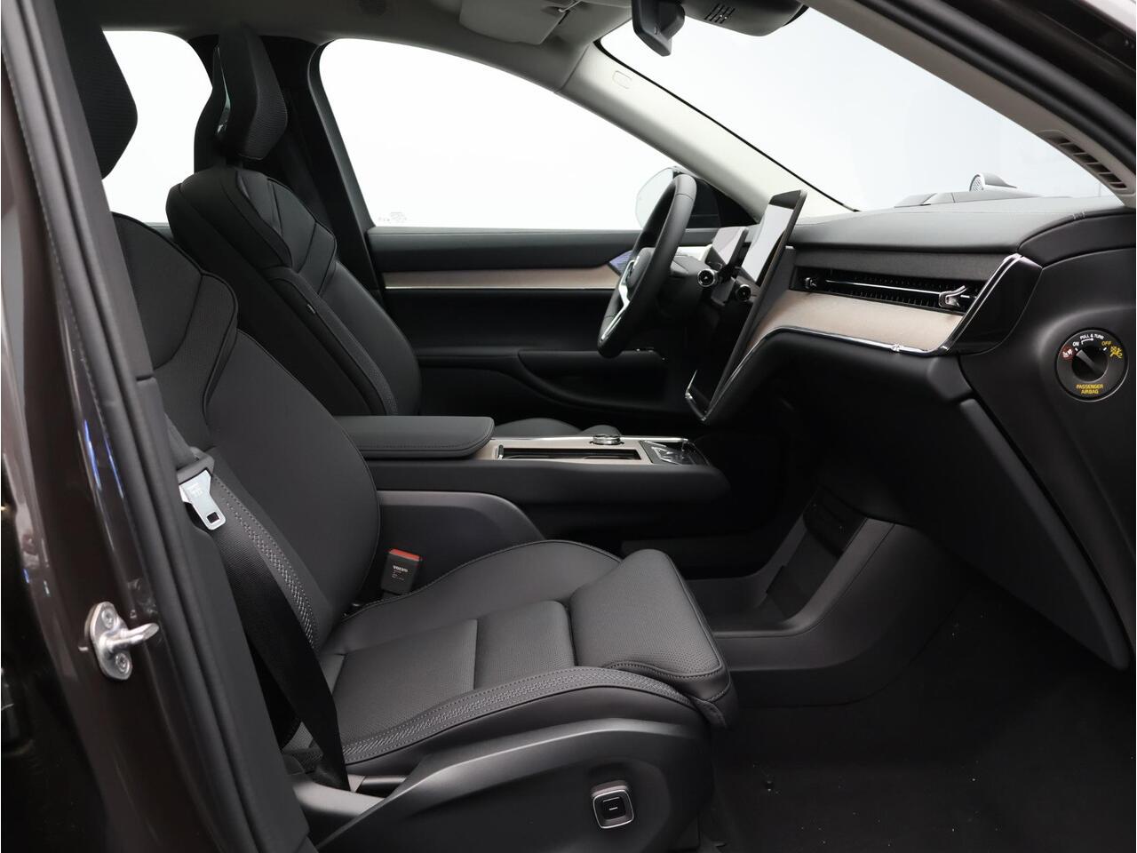 Volvo EX90 Twin Motor Performance Ultra 7p. 111 kWh / Bowers & Wilkins / Massage stoelen / Ventilatie stoelen / 360 camera / luchtvering / Pilot Assist Pack