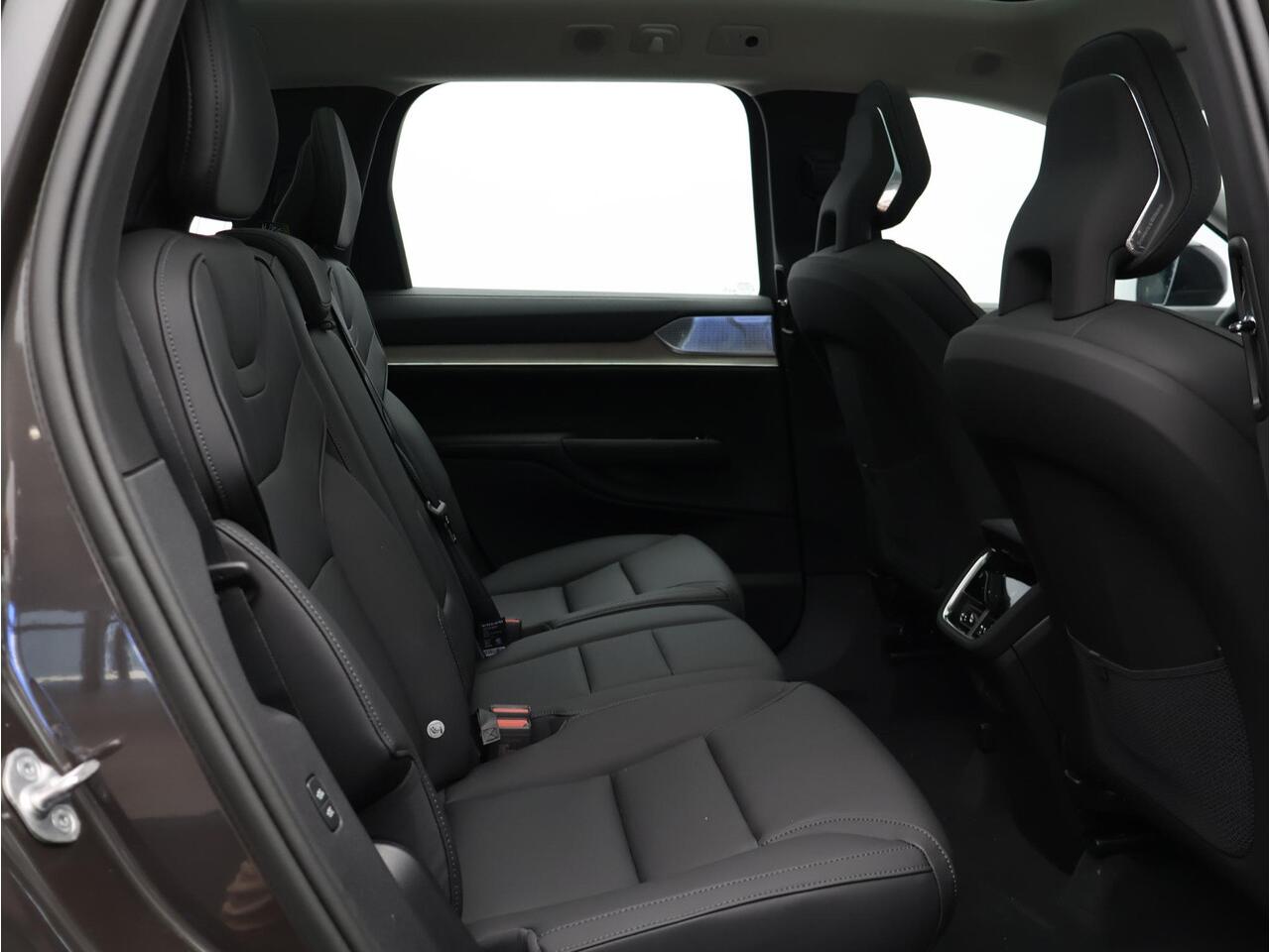 Volvo EX90 Twin Motor Performance Ultra 7p. 111 kWh / Bowers & Wilkins / Massage stoelen / Ventilatie stoelen / 360 camera / luchtvering / Pilot Assist Pack
