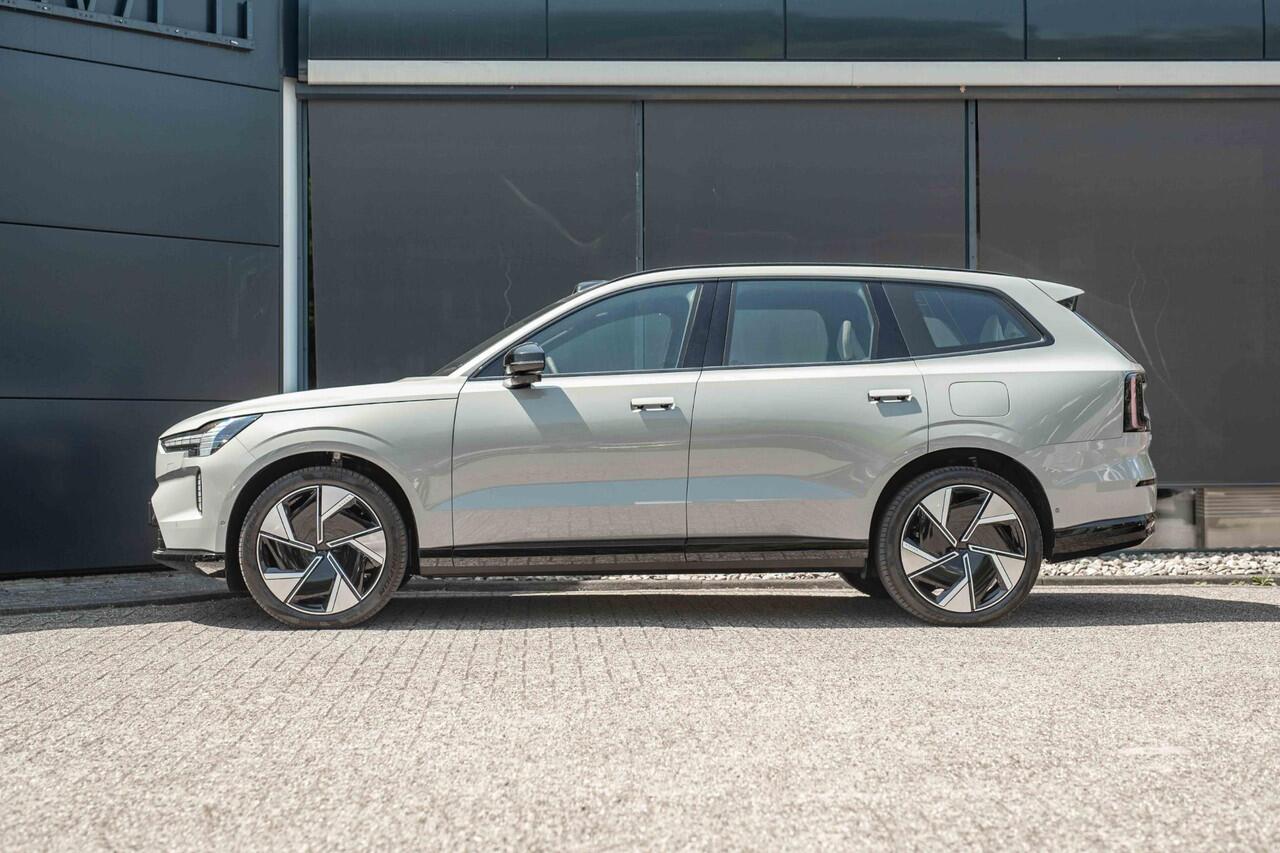 Volvo EX90 Twin Motor Performance Ultra 7p. 111 kWh | | Bowers en Wilkins HiFi Audio | Actieve luchtvering met FOUR-C | Pilot Assist Pack | Phone as Key | 22 inch Aero velgen | Massagefunctie voorstoelen |