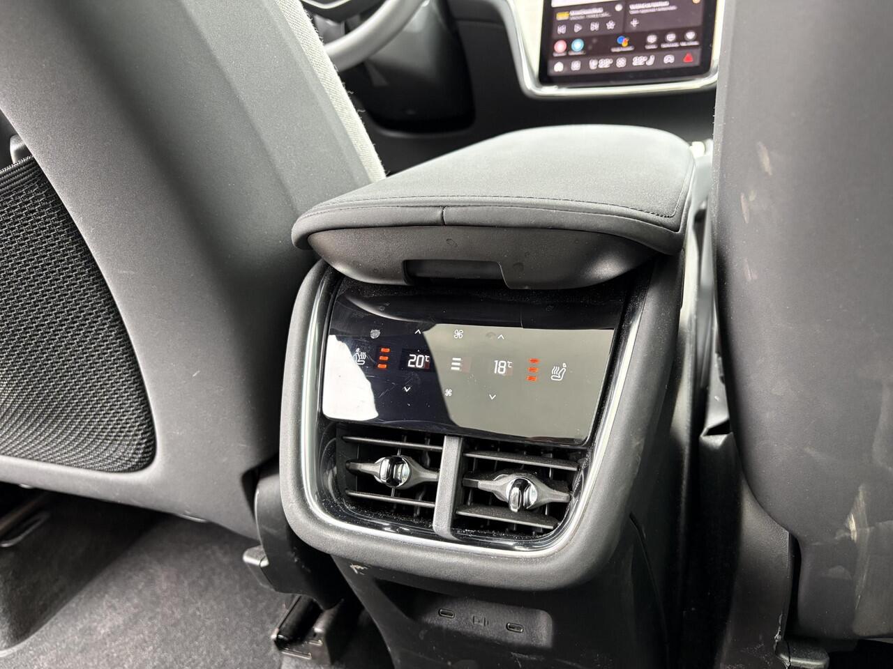 Volvo EX90 Twin Motor Performance Ultra 7 Persoons | Bowers & Wilkins | Luchtvering | Driver Assist | Direct leverbaar! |