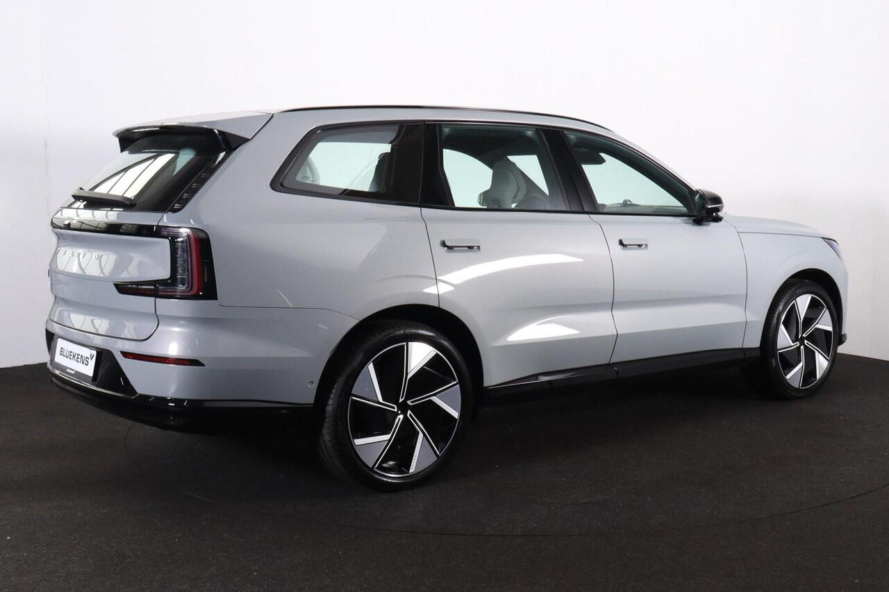 Volvo EX90 Twin Motor Ultra 7p. 111 kWh - Luchtvering - Pilot Assist Pack - Panoramadak - IntelliSafe Assist & Surround - 360º Camera - Bowers & Wilkins audio - Verwarmde voorstoelen, stuur & achterbank - Parkeersensoren voor & achter - Head up display - 22' LMV