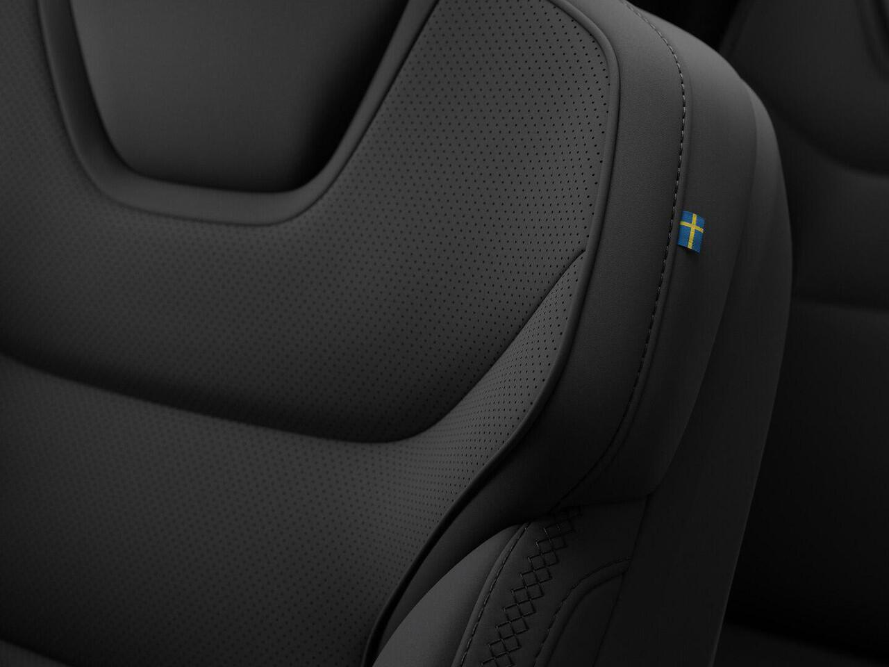 Volvo EX90 Twin Motor Performance Ultra Automaat / Luchtvering / Bowers & Wilkens audio / 22" velgen / 517pk / Pilot Assist Pack / Privacy Glass