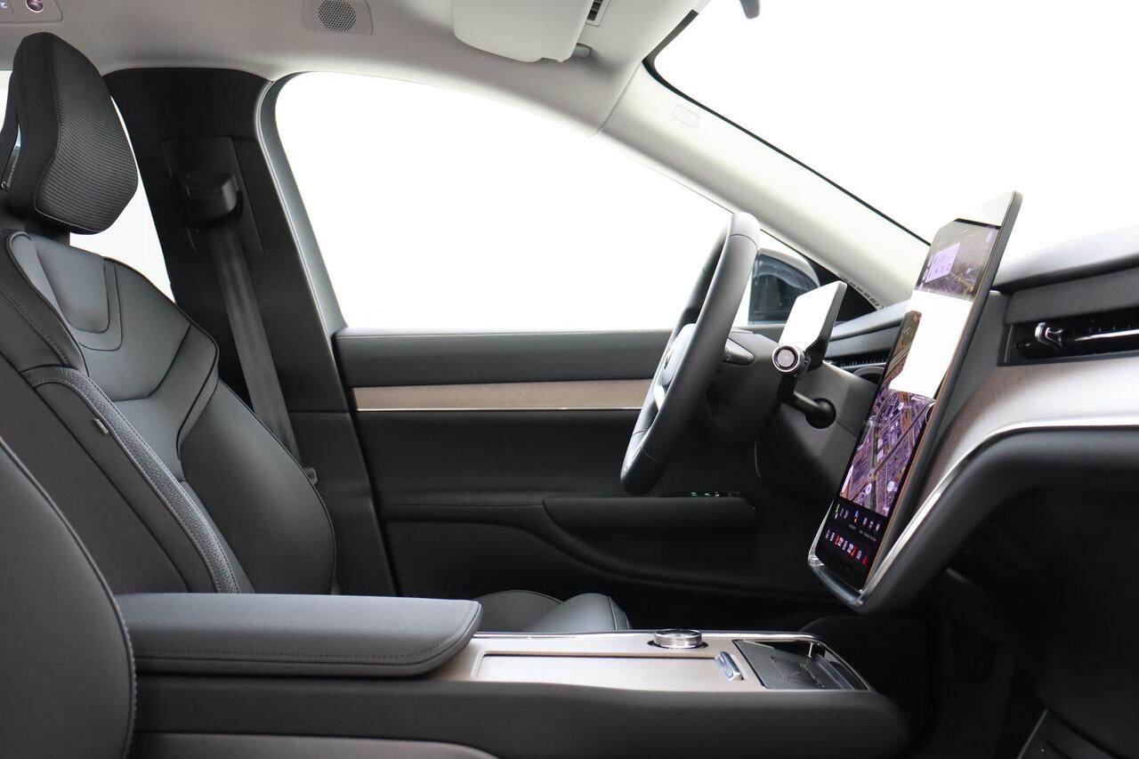 Volvo EX90 TWIN MOTOR ULTRA 7p. 111 kWh -PANO.DAK|BOWERS&WILKINS|LUCHTVERING|CLIMATE|PILOT|PRIVACY.GLAS|22"