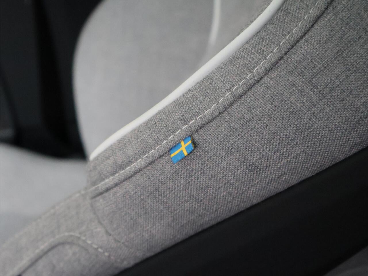 Volvo EX90 Twin Motor Performance Ultra 7p. 111 kWh | Black Edition | Full option | Luchtvering | Bowers & Wilkins