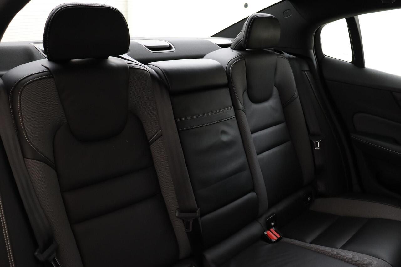 Volvo S60 T4 AUT. R-DESIGN -PANO.DAK|HEAD-UP DISP.|HARMAN/KARDON|KEYLESS|POWER-SEATS|POLESTAR|TREKHAAK