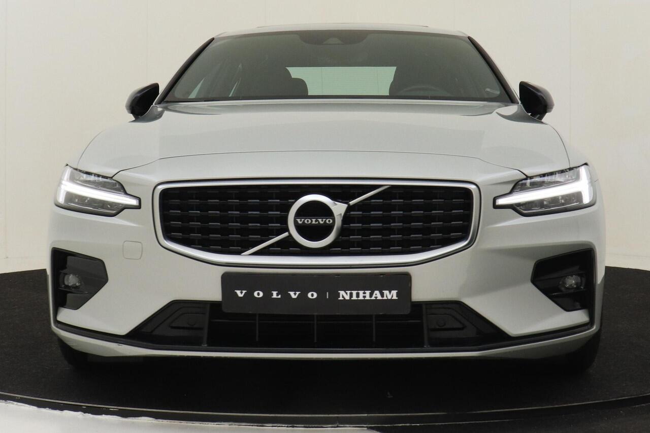 Volvo S60 T4 AUT. R-DESIGN -PANO.DAK|HEAD-UP DISP.|HARMAN/KARDON|KEYLESS|POWER-SEATS|POLESTAR|TREKHAAK