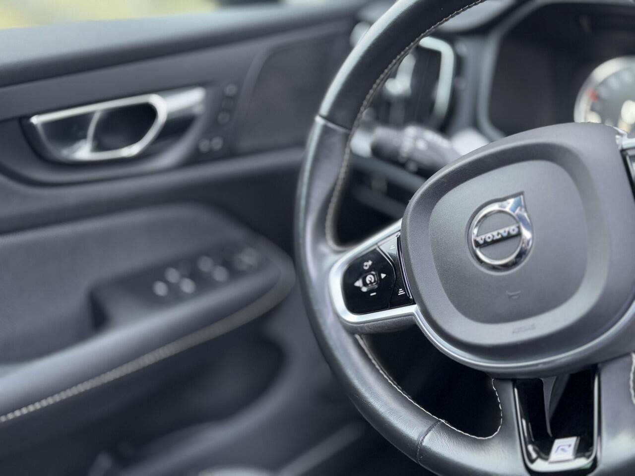Volvo S60 2.0 T5 R-DESIGN | FULL OPTION
