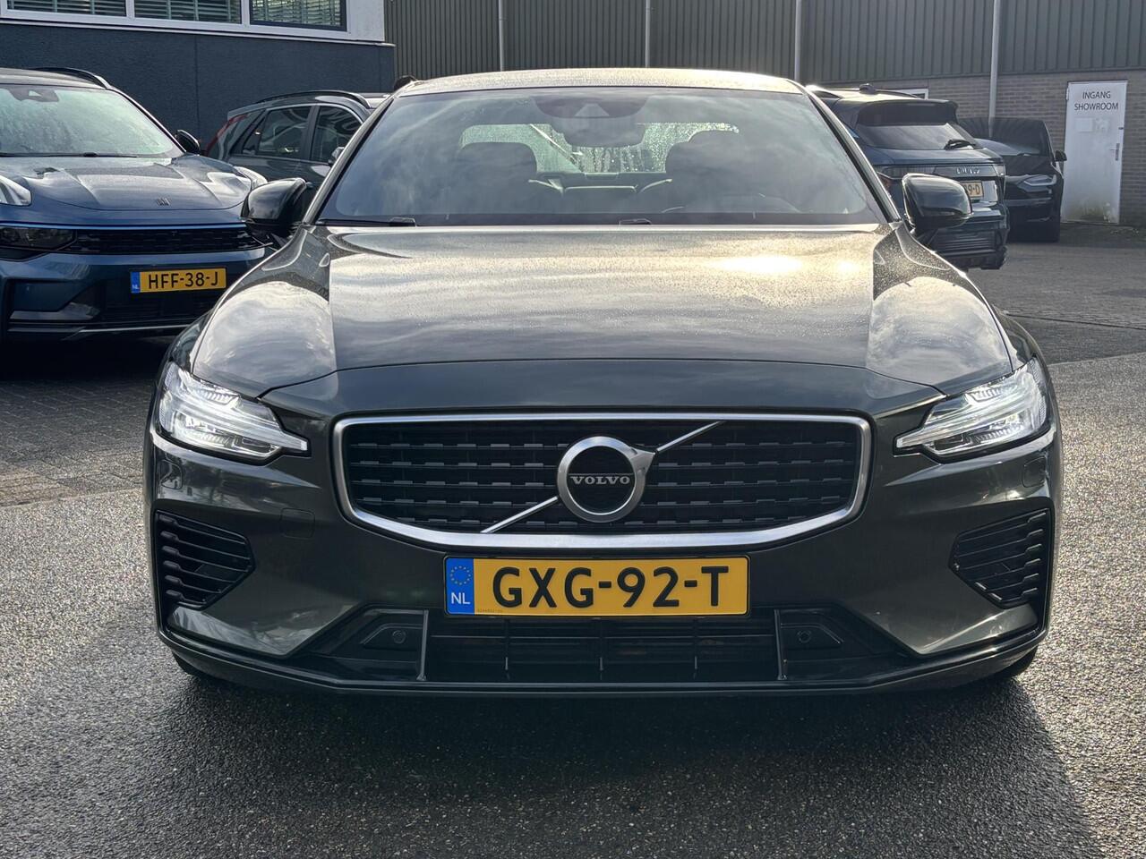 Volvo S60 2.0 T8 AWD Twin Engine R-Design | LEDER | MEMORY SEAT | RIJKLAAR INCL. 12 MND. BOVAGGARANTIE