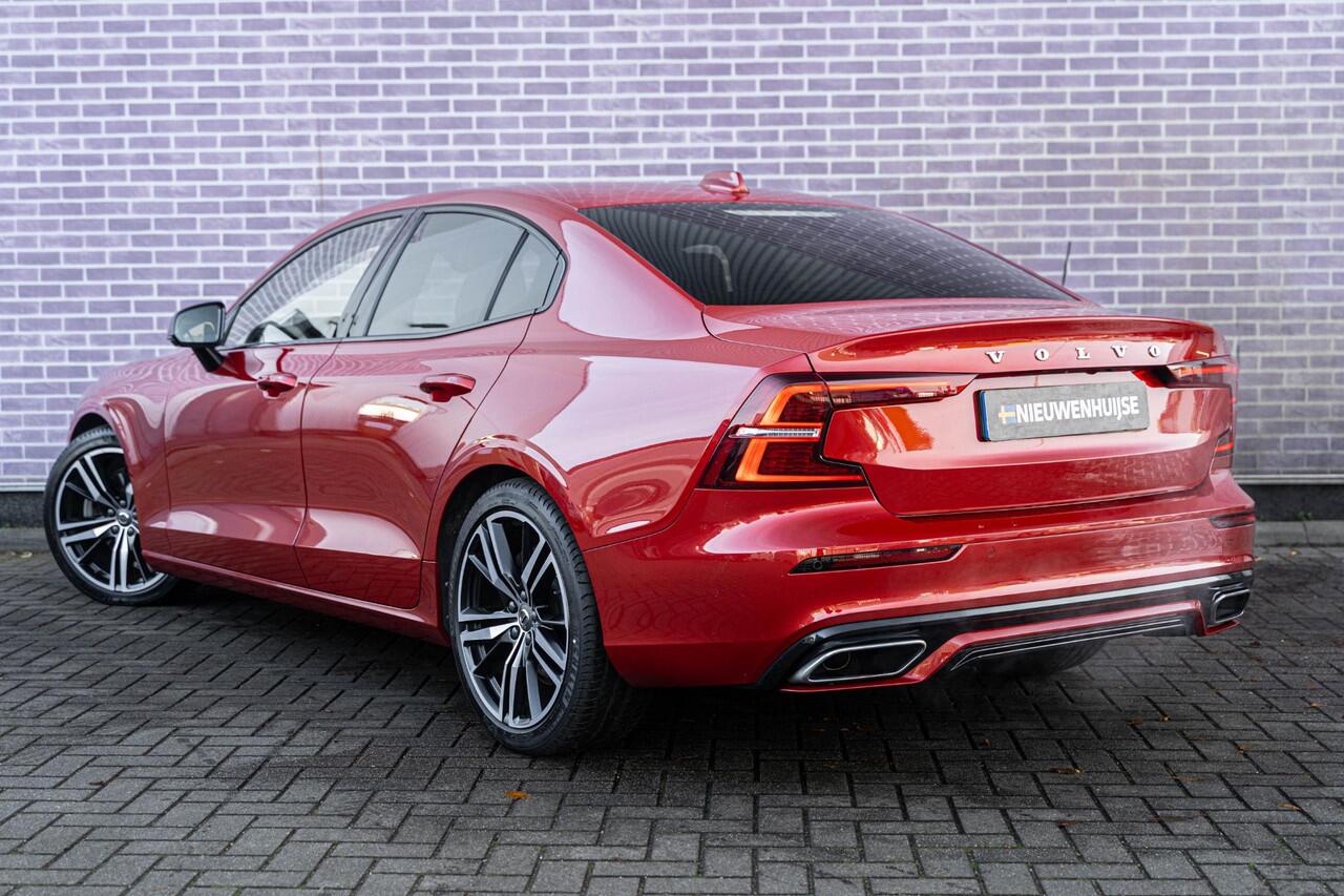 Volvo S60 2.0 B3 R-Design | Adaptieve Cruise Control | Parkeercamera | Dodehoek Detectie | Navigatie | Elektrische verstelbare stoel + geheugen |