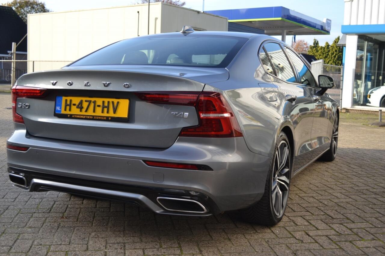 Volvo S60 2.0 T4 R-Design BTW Auto