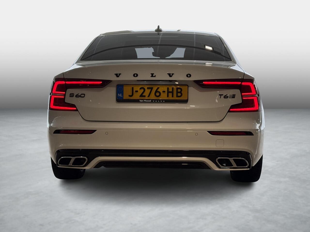 Volvo S60 T6 AWD Twin Engine R-Design