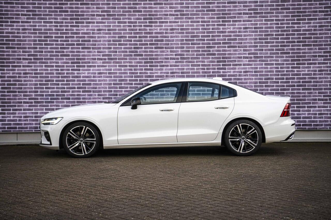 Volvo S60 2.0 B3 R-Design | Adaptieve Cruise Control | Stoel en Stuurverwarming | 19" | CarPlay | DAB+ |